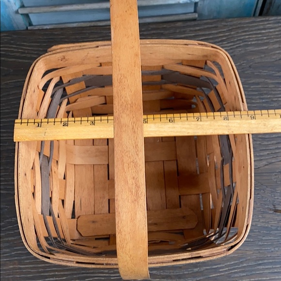 Longaberger JW Collection Berry Basket 1990 - Picture 6 of 11